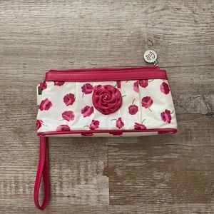 Vera Bradley Frill wristlet